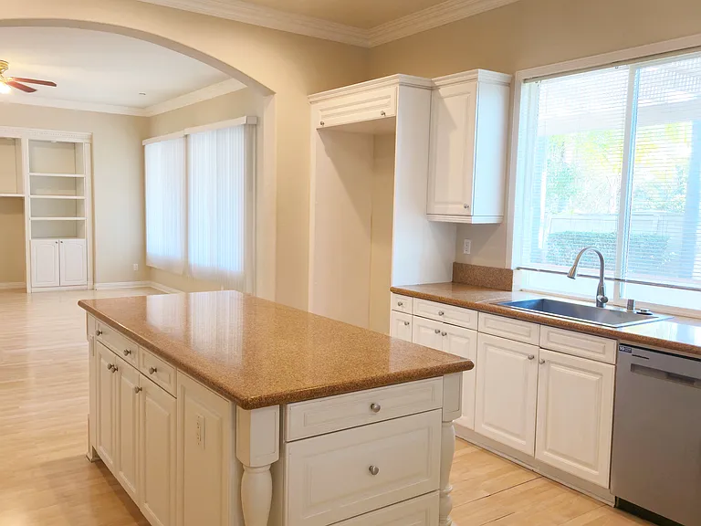 15175 Palomino Valley Pl — Photo 9