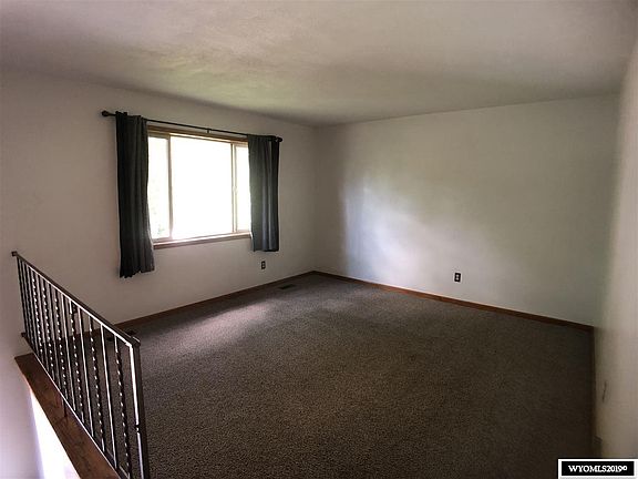 4th image of 601 Big Horn Dr