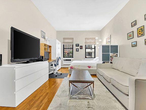 5th image of 424 E 77th St APT 5B