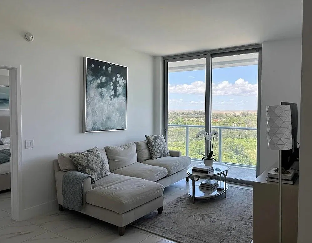 Metropica — Photo 4