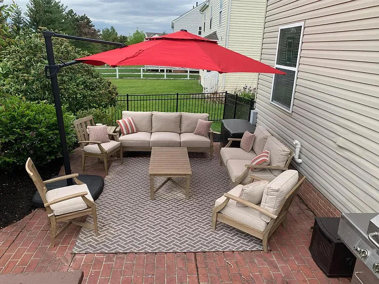 7713 Alexandra Dr — Photo 22