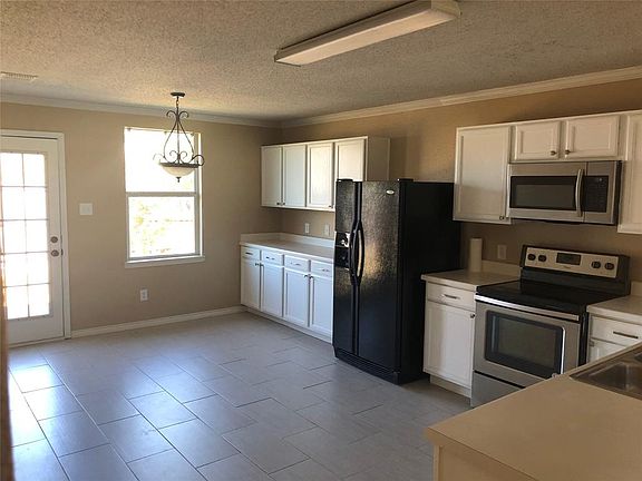 5th image of 5312 Still Canyon Dr