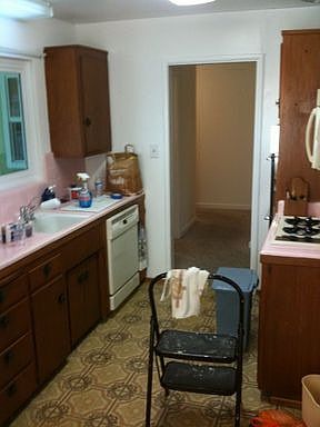 3rd image of 7518 Cosgrove Way