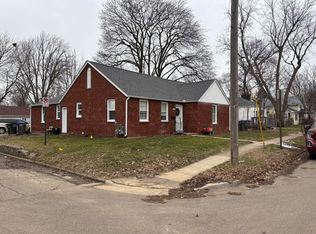 805 Michigan Ave, Sturgis, MI 49091