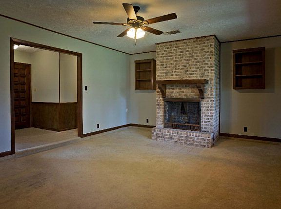 5th image of 410 Sherwood Dr