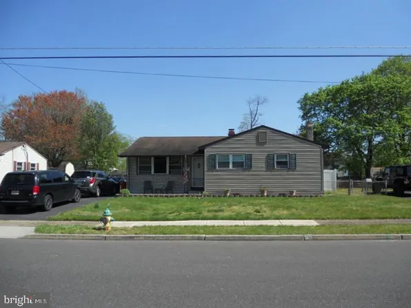 57 Craig Dr, Deptford, NJ 08096