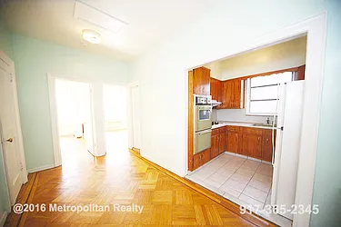 Rented by Metropolitan Realty