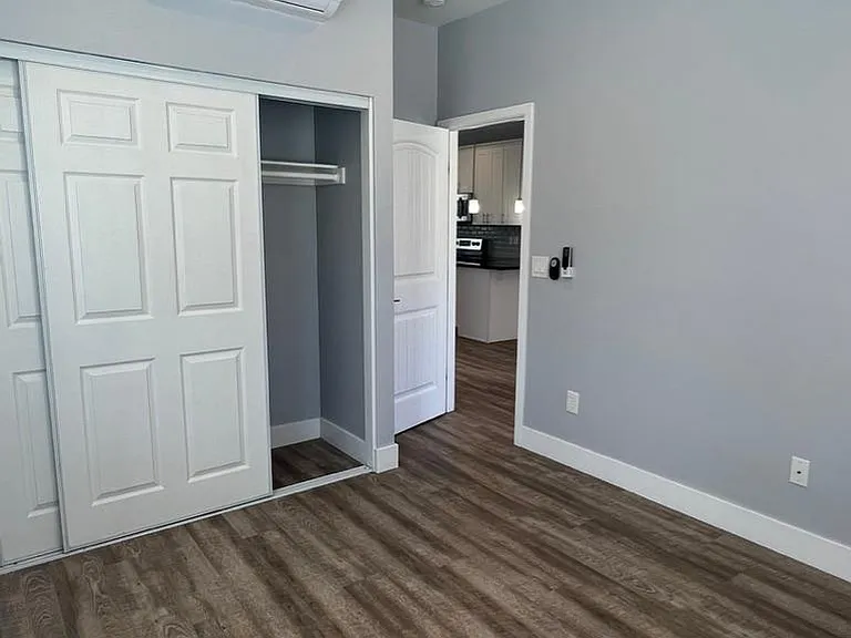 4055 Brant St #B — Photo 9