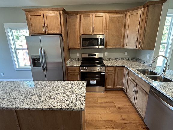 2nd image of 394 N Harris Rd