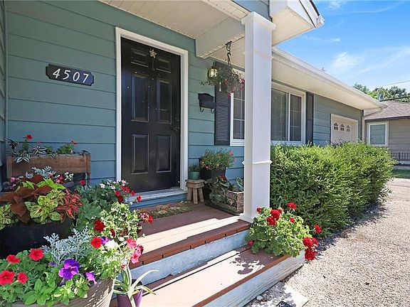 2nd image of 4507 E 111th Ter