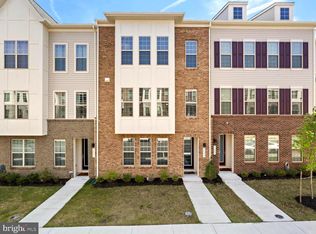 1629 Field Sparrow Ter NE, Leesburg, VA 20176