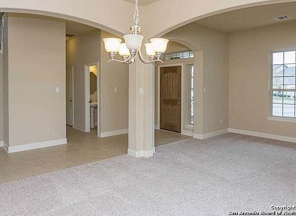 5th image of 1009 Keanna Pl