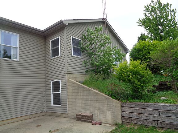 3rd image of 6019 Abbott Rd