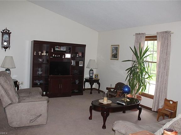 2nd image of 1005 Danielle Ave