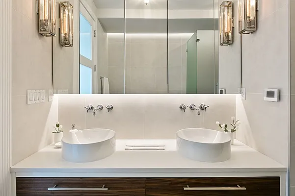 Sold by MNS | media 7