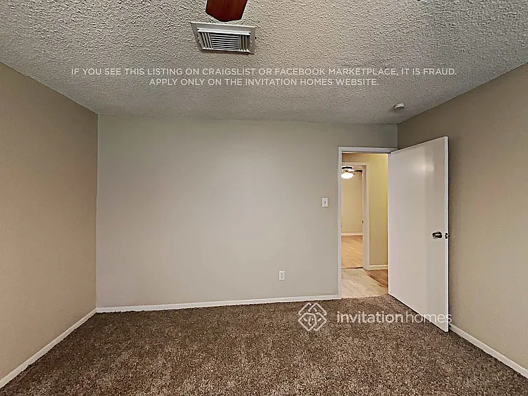 2606 Elm Hollow St — Photo 12