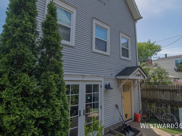 1709 W Barry Ave #Ch, Chicago, IL 60657