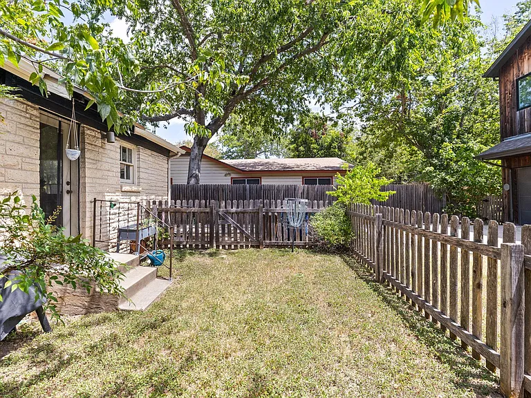 5405 Sunshine Dr #1 — Photo 20
