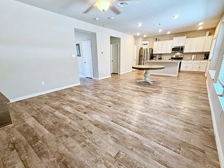 22438 Akin Nook — Photo 5