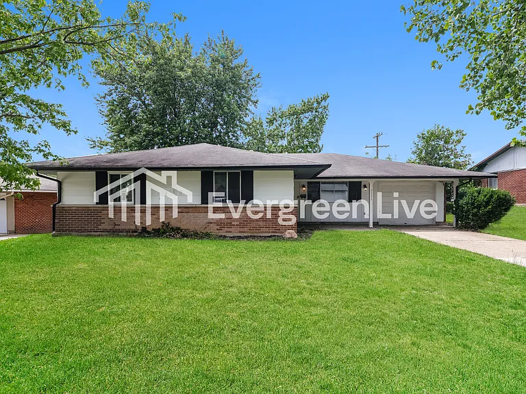 7131 Kismet Pl — Photo 1