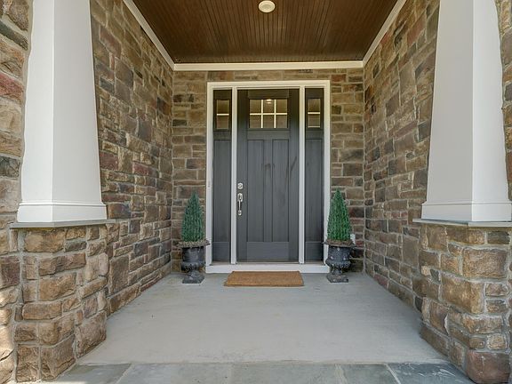 2nd image of 146 Timber Ridge Ln