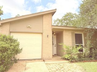 2533 Knoxville Dr, League City, TX 77573