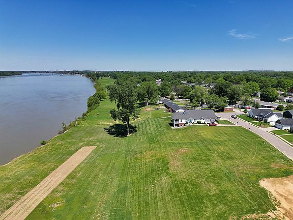 5th image of 1709 Rivers Edge Dr
