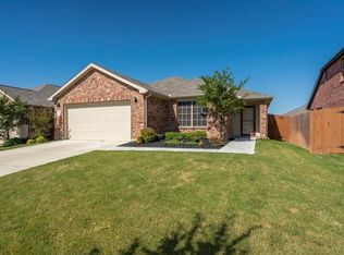2025 Windsong Dr, Heartland, TX 75126