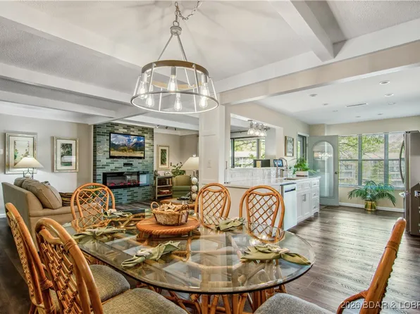 320 Waters Edge Dr #2A, Lake Ozark, MO 65049