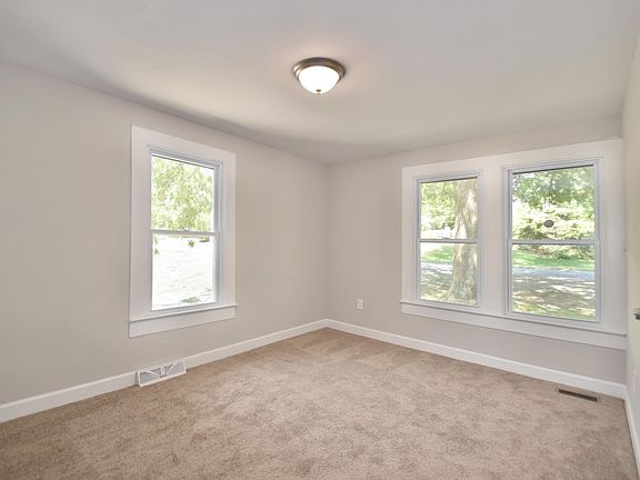 5th image of 1632 W 5th Ave #B
