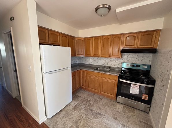 7014 Amstel Blvd Floor 1