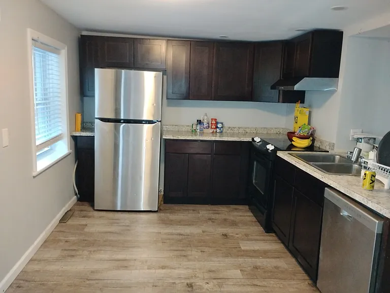 112 W 25th St #1-AP — Photo 4