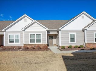 1009 Paragon Way #C, Suffolk, VA 23435