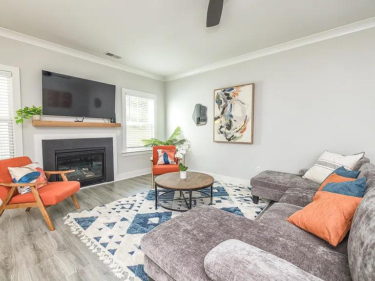 4811 Shelley Dr — Photo 46