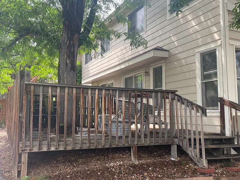 Underhill Dr — Photo 7