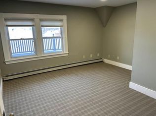 708 Pine St #3, Manchester, NH 03104