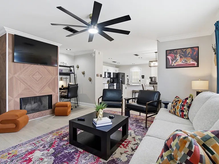 Elvin Dr — Photo 24