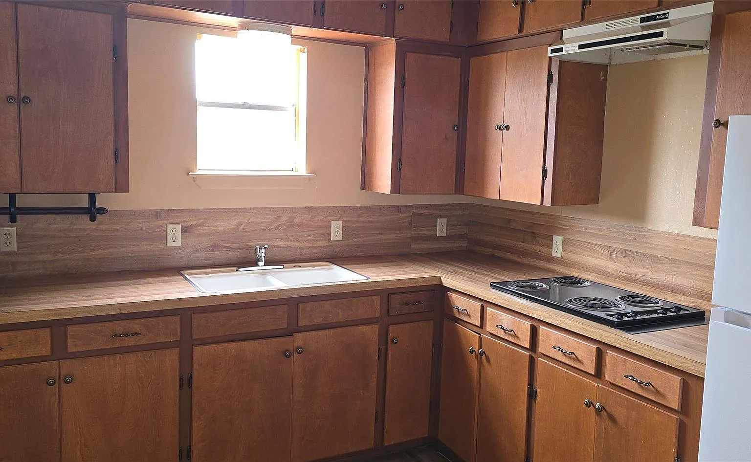 1 bed, 400 sqft, $1,300 — Photo 3