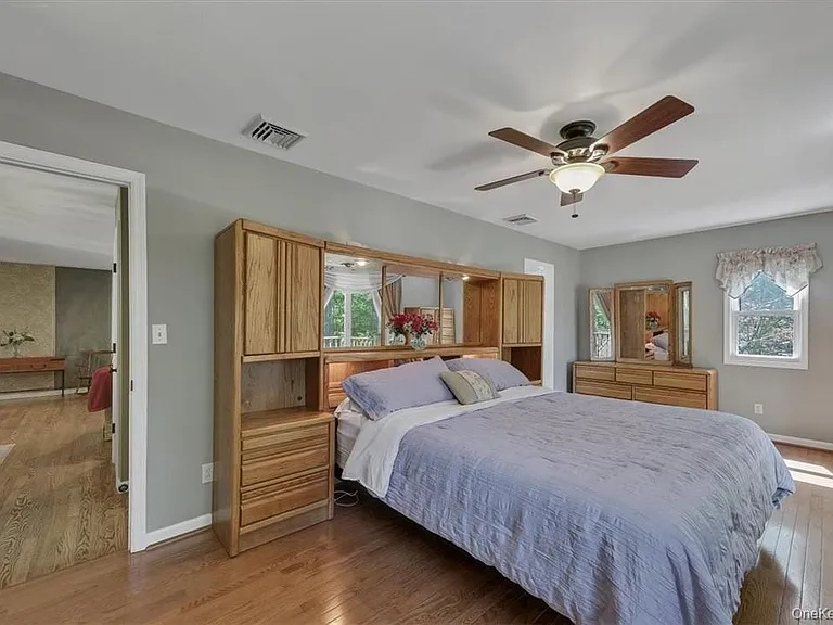 13 Split Rock Rd — Photo 14