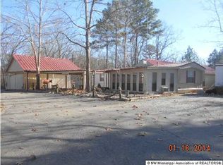 35 County Road 5007, Como, MS 38619