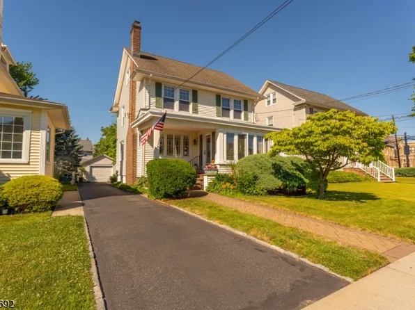 744 Wyoming Ave, Elizabeth City, NJ 07208