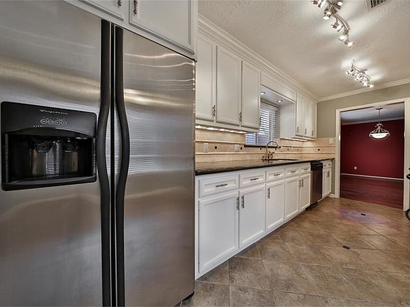 5th image of 3538 Lindenfield Dr