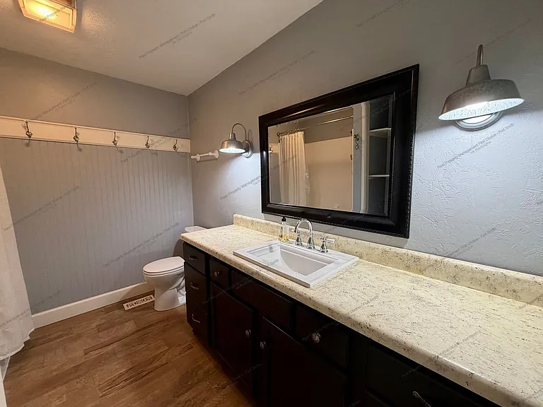 602 Azure Hills Dr — Photo 25