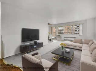2935 West 5th Street 17F image 1 of 8
