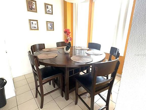 4th image of 1209 S Beach Cir