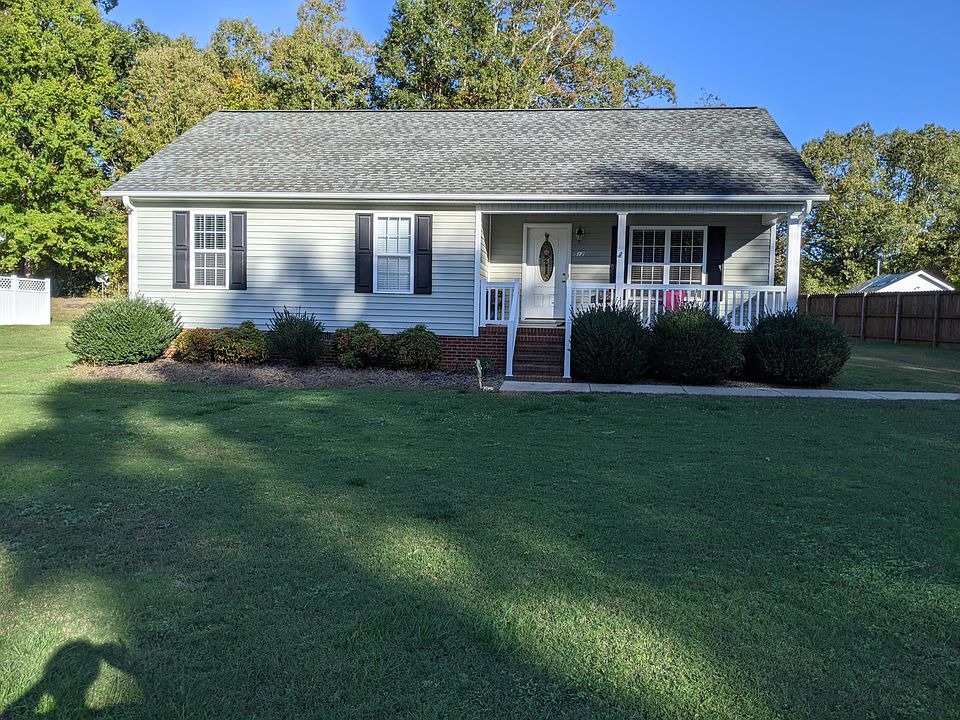 Street view of front of house