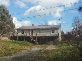 7556 Vale Rd, Rogers, OH 44455