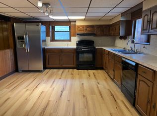 25 Locust Ave #B, Worcester, MA 01604