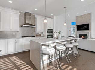 16 Rebecca Ann Ct, Tinton Falls, NJ 07724