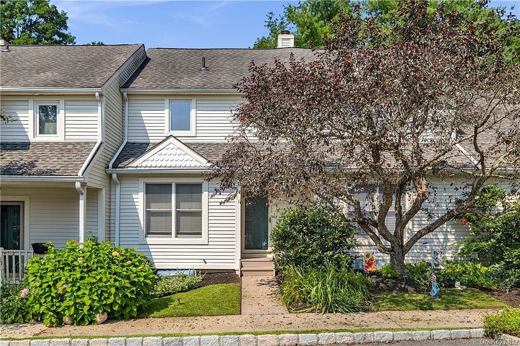 102 Cornwall Meadows, Patterson, NY 12563 MLS H6321335 Zillow